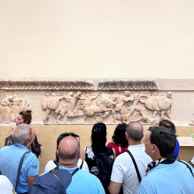 038 La Sala 5 Mostra La Parte Orientale Del Fregio Presenta Scene Legate Alla Guerra Di Troia Come L Assemblea Degli Dei Una Scena Di Battaglia Di Fronte A Troia