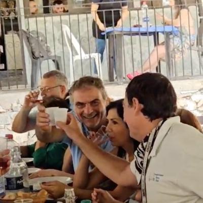 043 Non Poteva Mancare Il Brindisi A Quell Imboscato Di Mario1