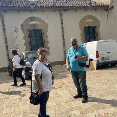 020 Due Turisti Per Caso Santina E Micio