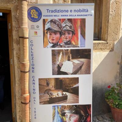 071 All Interno Del Baglio Si Puo Gratuitamente Accedere Al Museo Dei Pupi Siciliani Con La Possibilita Di Percorrere Con Un Un Salto Nel Passato Le Piu Consolidate E Antiche Tradizioni Del Nostro Territorio