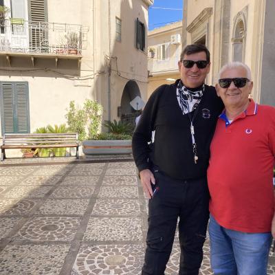 019 Incontro Gradito Con Un Paesano Doc Raimondo Gugliotta Del Gruppo Glads Di Messina Tanti Auguri Di Pronta Guarigione Spero Di Rivederti Presto In Sella Alla Tua Moto