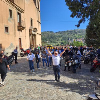 058 Un Saluto Da Tutti Noi Al Nostro Caro Mario Che Come Sempre Tiene Banco