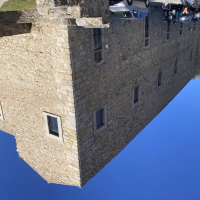 018 Il Castello Branciforti Occupa Una Vasta Area Rettangolare Si Compone Di Un Corpo Lineare A Due Elevazioni