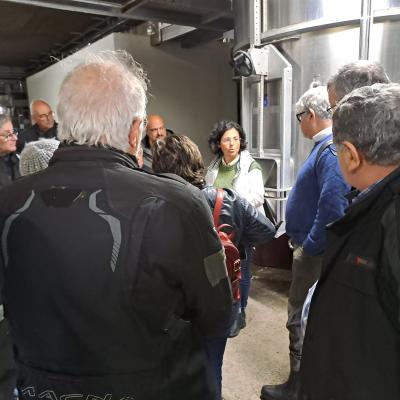 027 Viviana Ci Spiega Che Il Mosto Della Vendemmia Dell Anno Viene Lasciato Per Un Anno A Riposare In Questi Silos