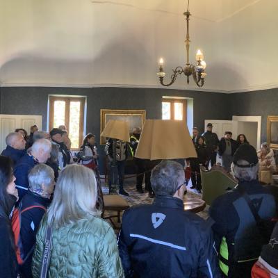 025 Il Salone D Ingresso Era Il Luogo Deputato Alle Riunioni Della Famiglia E All Incontro Con Ospiti E Visitatori Saltuari Come Noi
