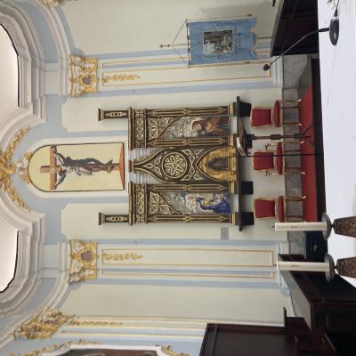 039 Altare Tridentino Con Frontale Dell Organo Che Oggi Funge Da Cornice Ai Due Dipinti Dell Addolorata E Di San Giovanni Evangelista Facenti Parte Del Trittico Della Crocifissione Realizzato Da Cesare Di Narda Nel 2013