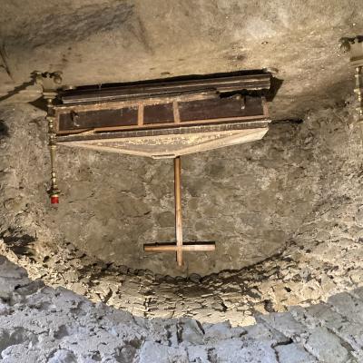 057 Si Tratta Dunque Del Tipico Ambiente Per L Essicazione Dei Cadaveri In Cui I Corpi Sostenuti All Interno Delle Nicchie