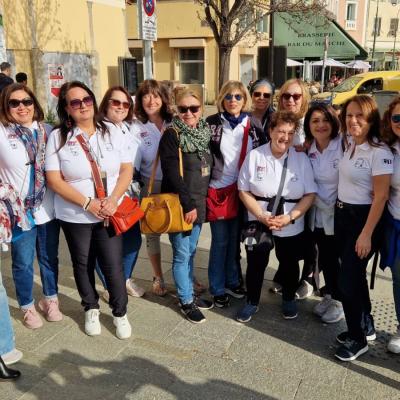 029 Raggiunto L Ufficio Turistico Incontriamo La Nostra Guida Isabelle Leroy