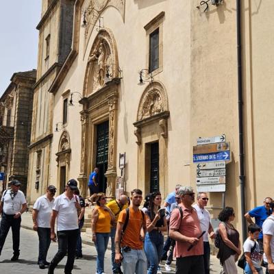 024 Nonosatnte Il Caldo Continuamo La Vista Della Citta